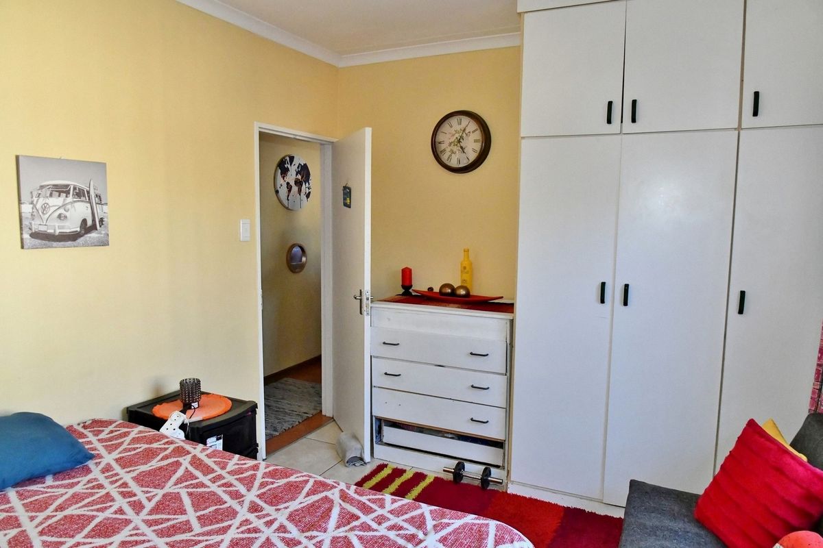 5-UNIT COMPLEX UP FOR GRABS - YOUR KEY TO PASSIVE INCOME SUCCESS!! - Photo 5