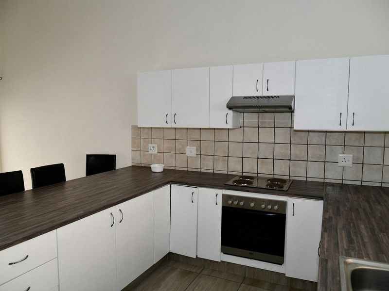 PLENTY OF CHARACTER – AFFORDABLE - MAKE ME YOURS! - Photo 5