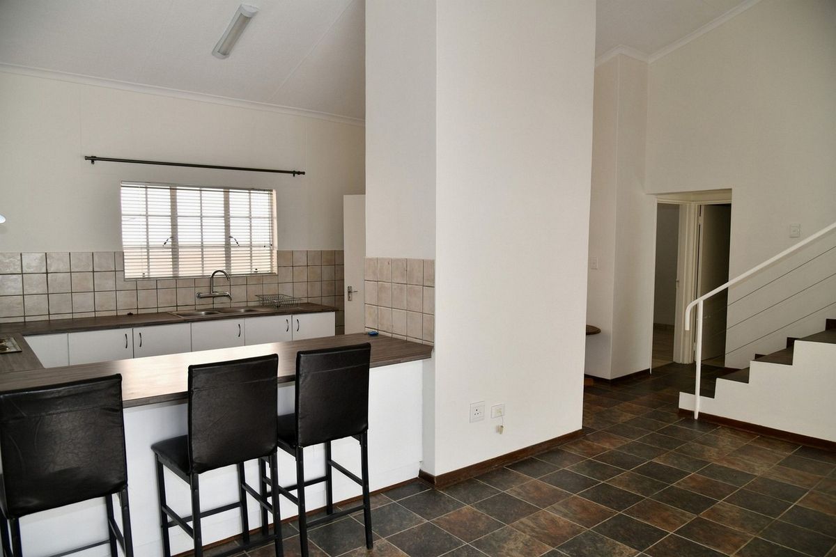 PLENTY OF CHARACTER – AFFORDABLE - MAKE ME YOURS! - Photo 2