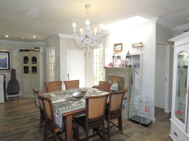 A RARE OPPORTUNITY IN A PRIME LOCATION - Photo 6