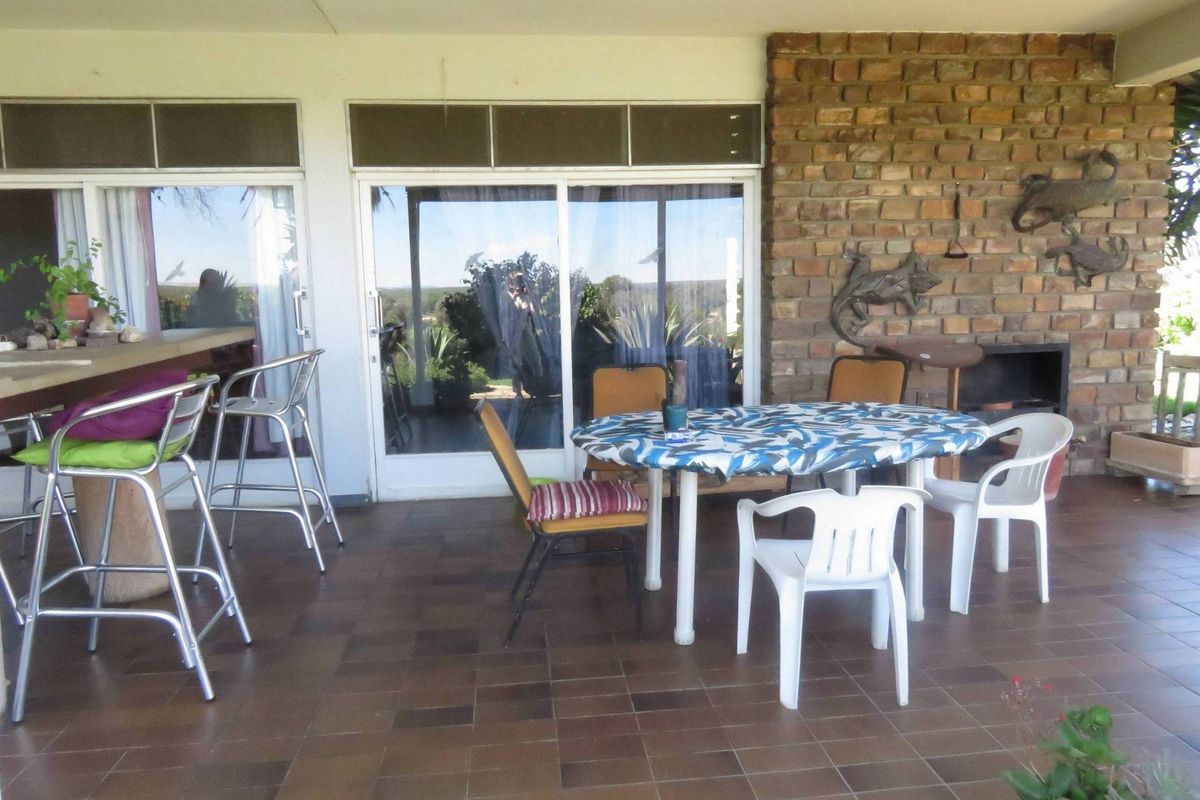 PLOT WITH PANORAMIC VIEWS -  2.6883 HA - Photo 3