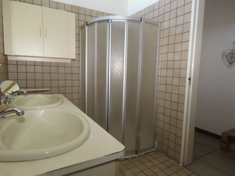 PLOT WITH PANORAMIC VIEWS -  2.6883 HA - Photo 5