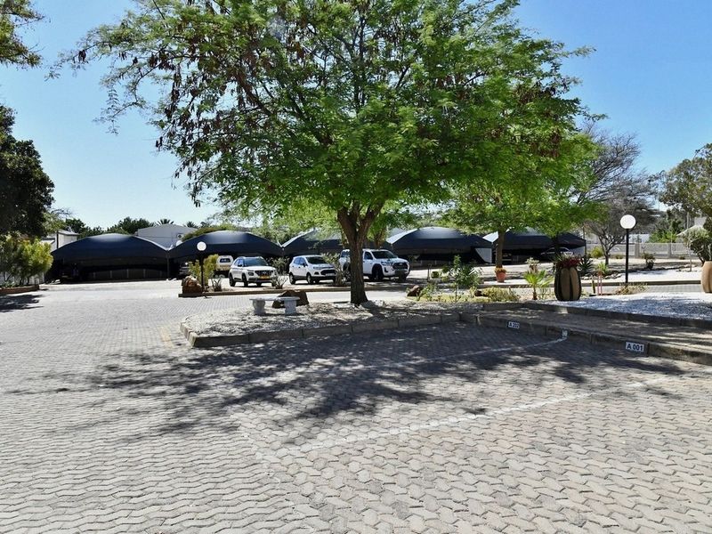 PRIME LOCATION – EXCEPTIONAL & SPACIOUS 1 BEDROOM APARTMENT - Photo 2