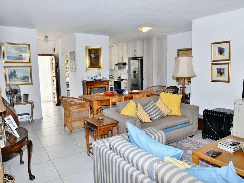 YOUR IDEAL GROUND-FLOOR LIVING SPACE – 3 BEDROOM APARTMENT - Photo 6