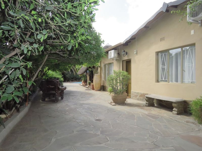 GUESTHOUSE FOR SALE – PRIME INVESTMENT OPPORTUNITY - Photo 7