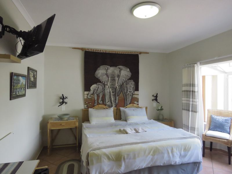 GUESTHOUSE FOR SALE – PRIME INVESTMENT OPPORTUNITY - Photo 5