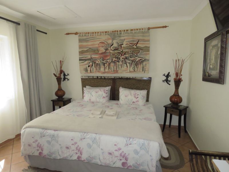 GUESTHOUSE FOR SALE – PRIME INVESTMENT OPPORTUNITY - Photo 3