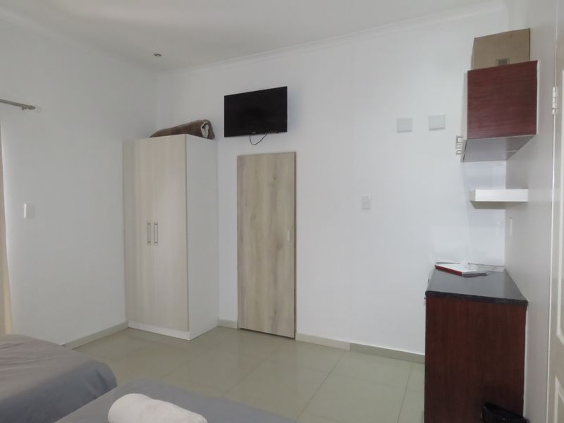 GUESTHOUSE INVESTMENT IN HOCHLANDPARK – EARN FROM DAY ONE! - Photo 7