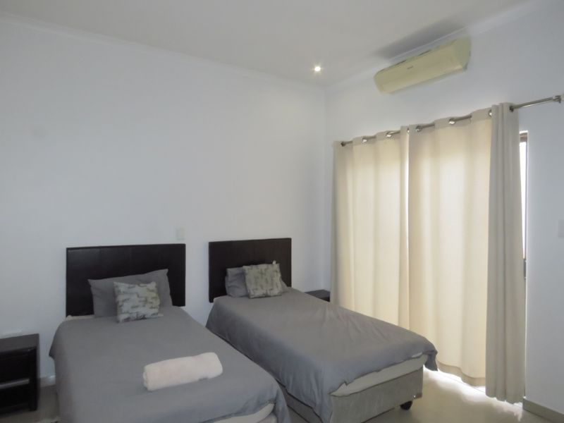 GUESTHOUSE INVESTMENT IN HOCHLANDPARK – EARN FROM DAY ONE! - Photo 4