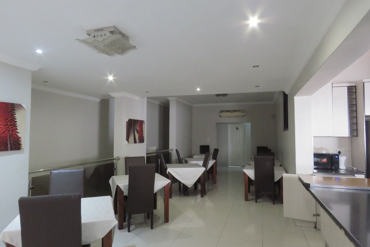 GUESTHOUSE INVESTMENT IN HOCHLANDPARK – EARN FROM DAY ONE! - Photo 2