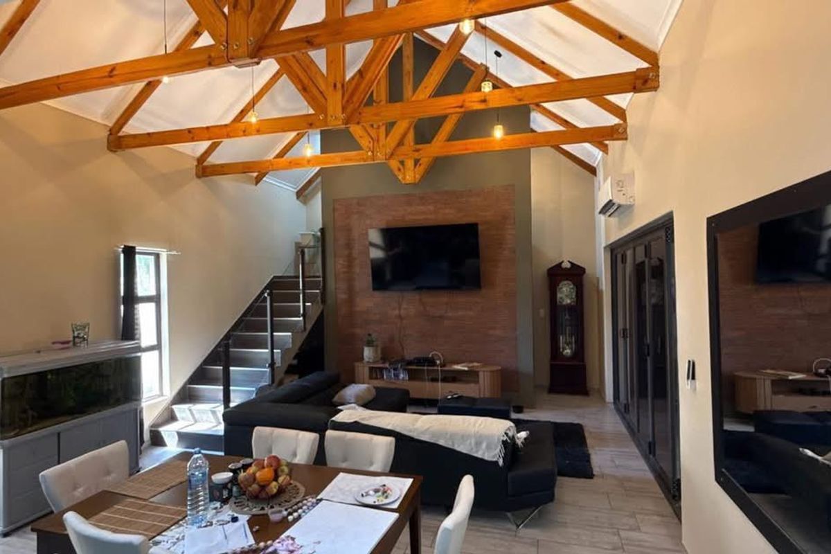 Freestanding For Sale In Windhoek - Photo 2