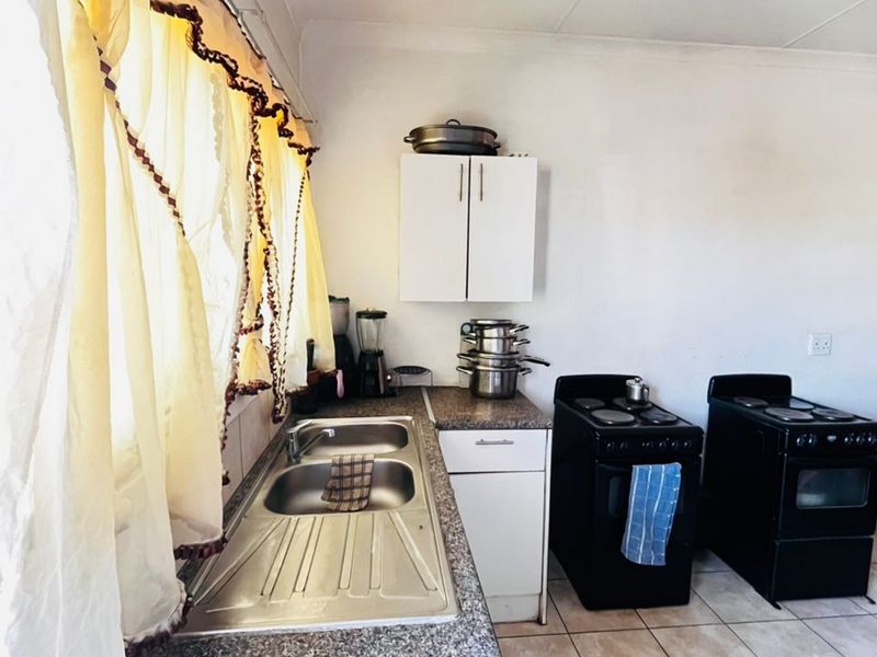 Apartment in Havana Court - Photo 3