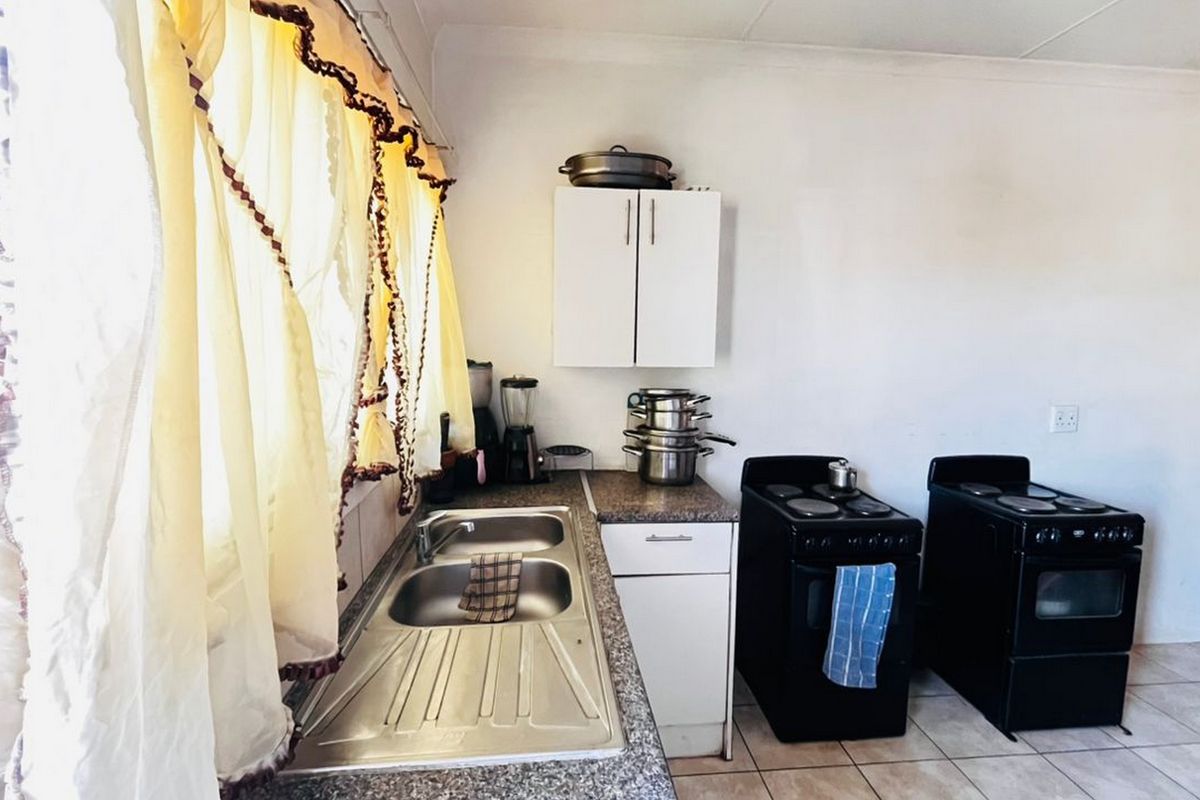 Apartment in Havana Court - Photo 3