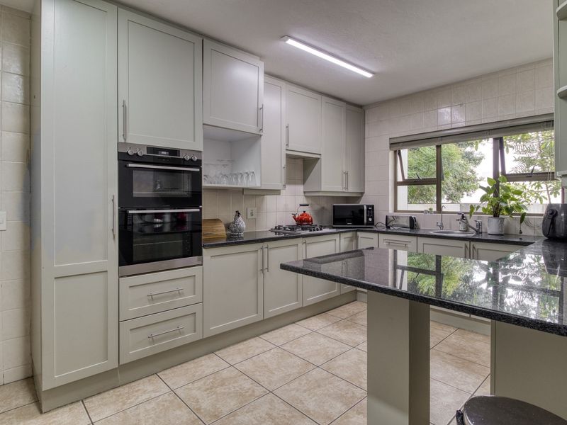 3 Bedroom Home for rent in Dainfern Golf Estate - Photo 10