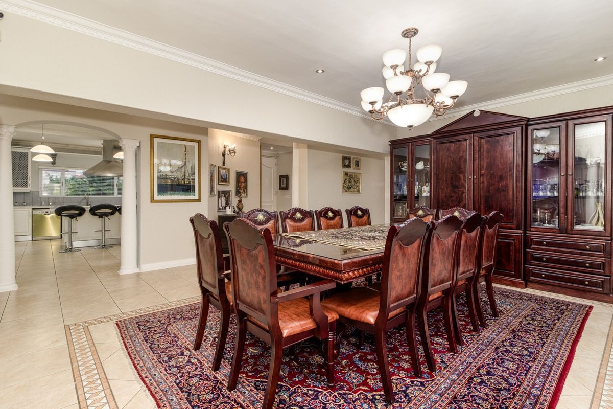 House Pending Sale In Sandton - Photo 4