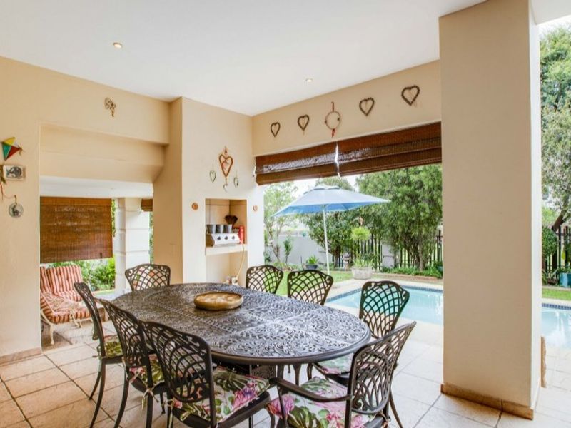 Three Bedroom Family Home for Rent in Dainfern Ridge - Photo 10