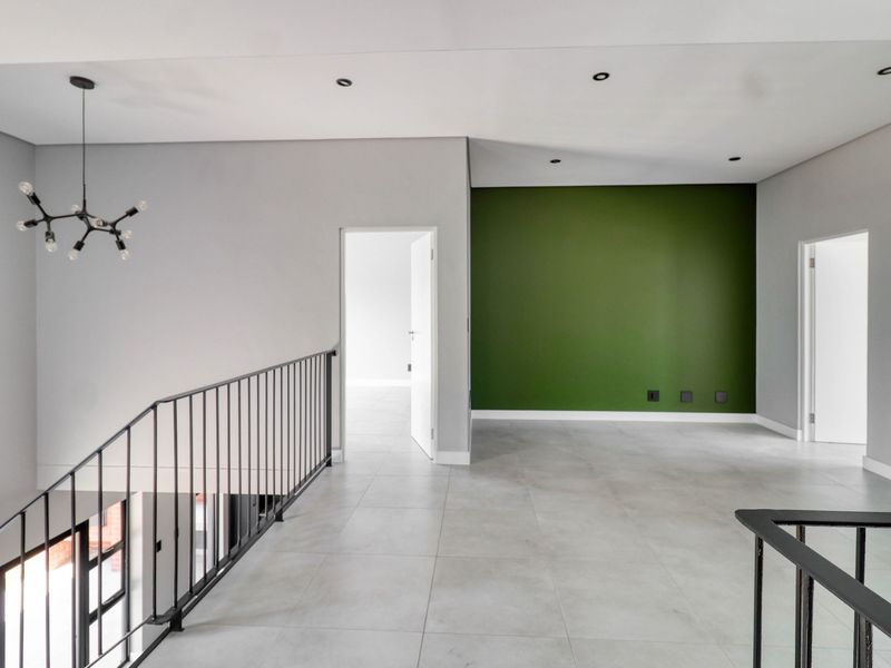 3-Bedroom Modern Luxury Cluster for Rent in Craigavon - Photo 10