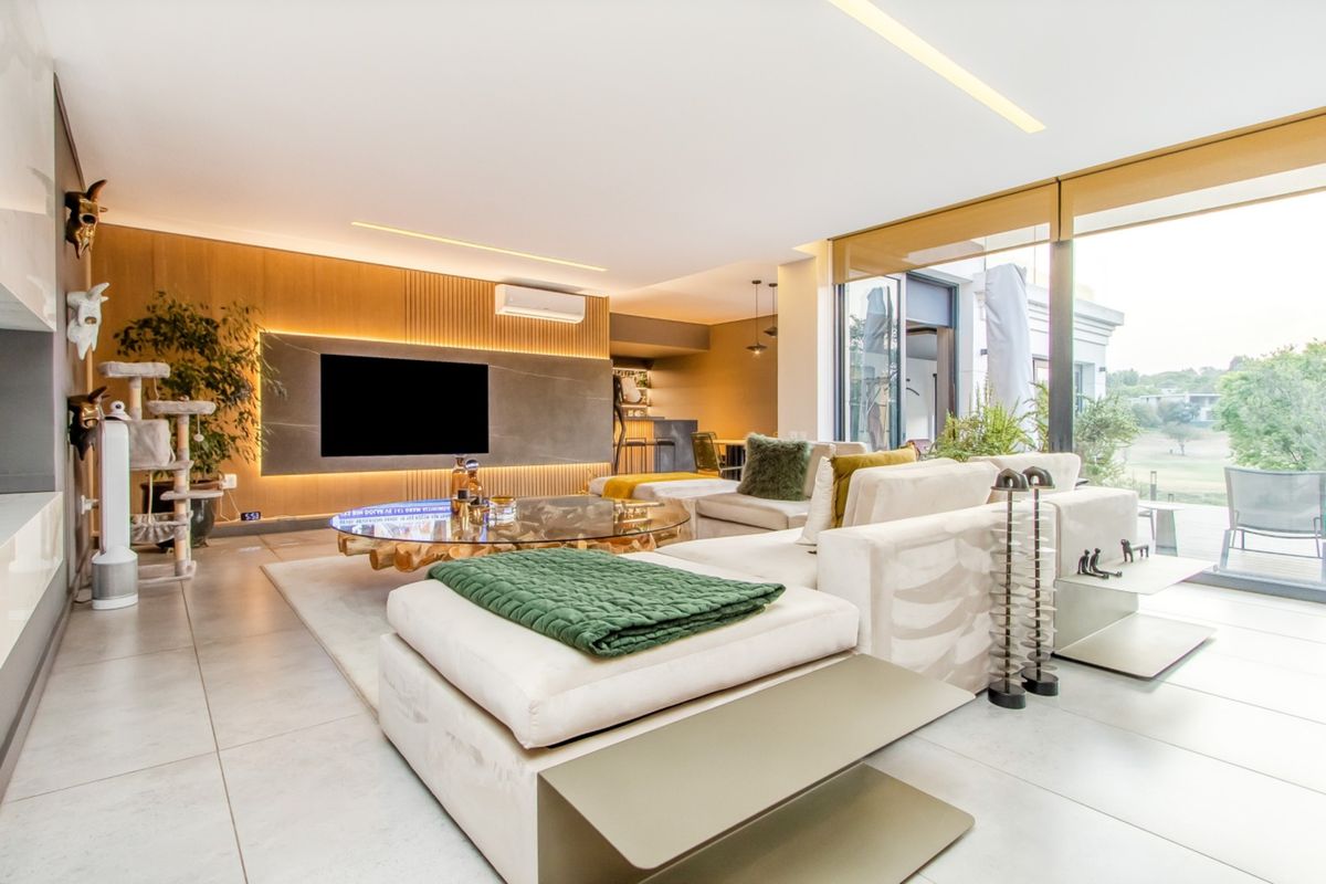 Supreme sustainable sophistication offering stunning views in Dainfern Golf Estate - Photo 4
