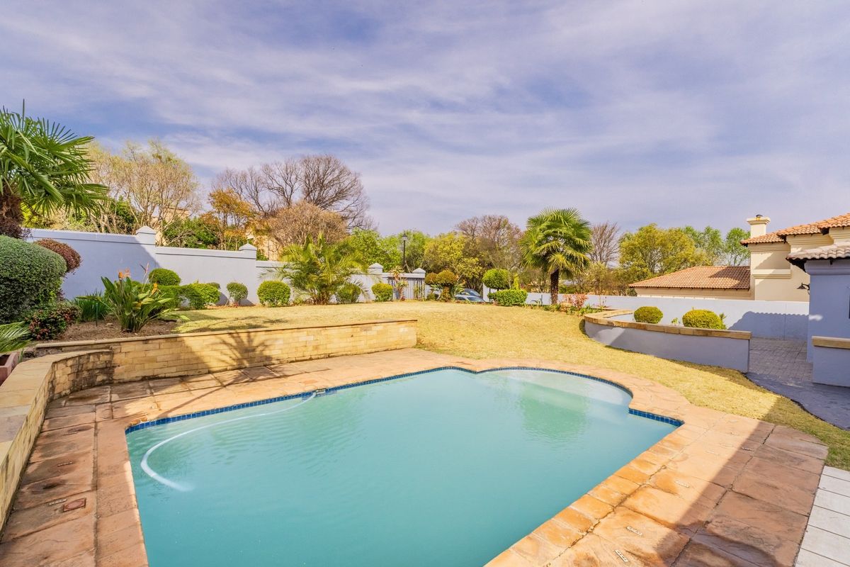 4-Bedroom Family Home in Dainfern Valley Estate - Photo 3