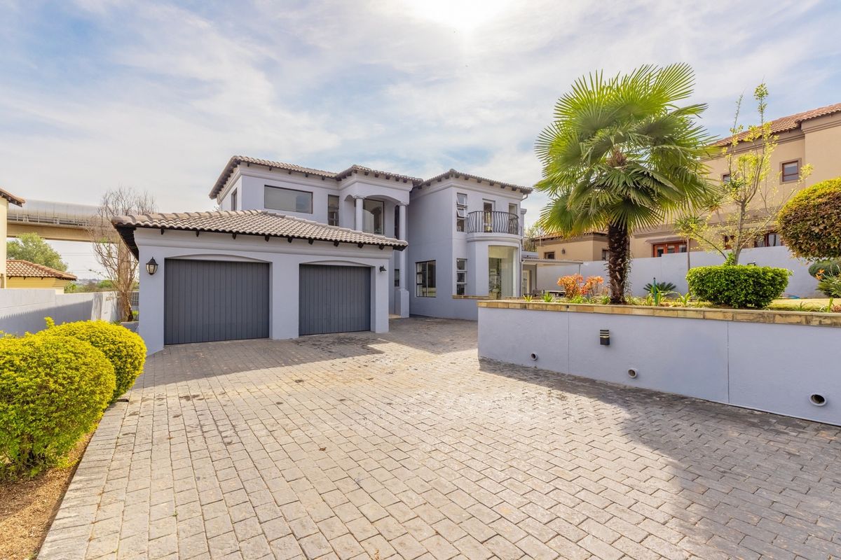 4-Bedroom Family Home in Dainfern Valley Estate - Photo 4