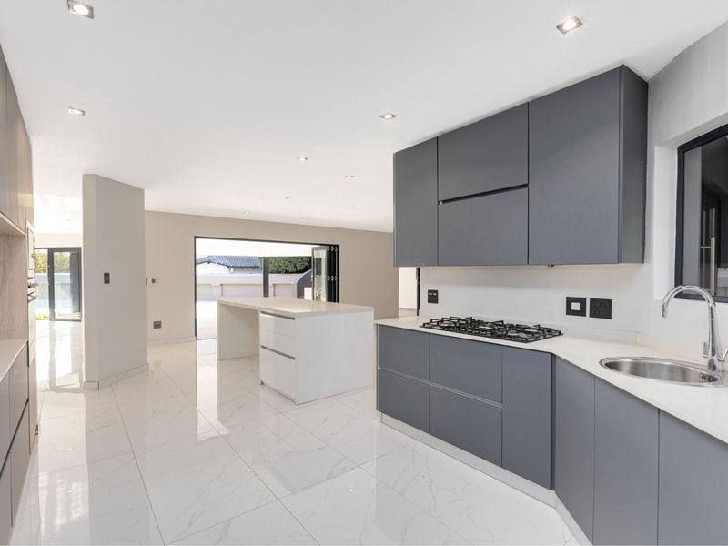 1135 Bradfield Crescent, Dainfern Golf Estate - Photo 7