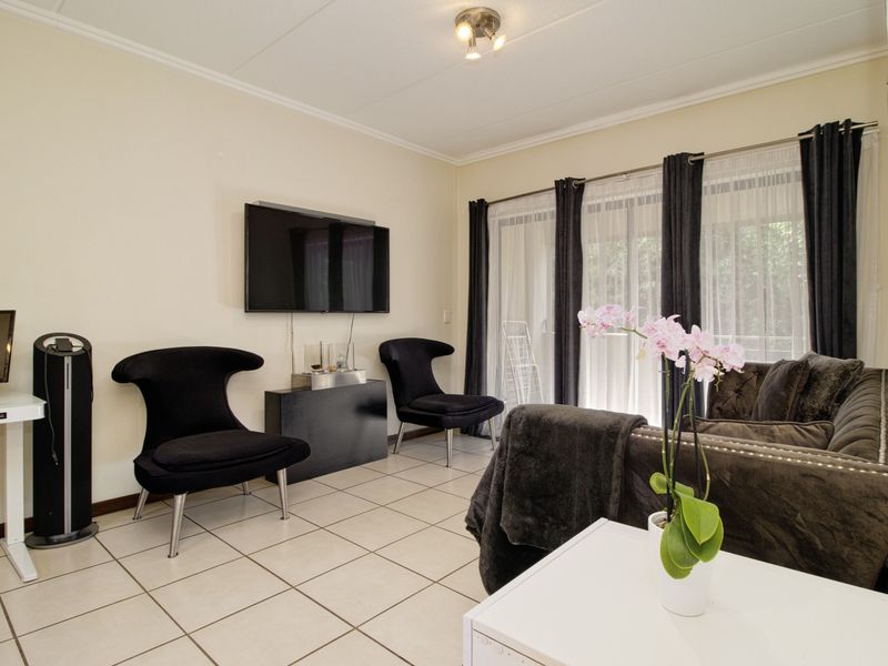 VIEW BY APPOINTMENT - Photo 8