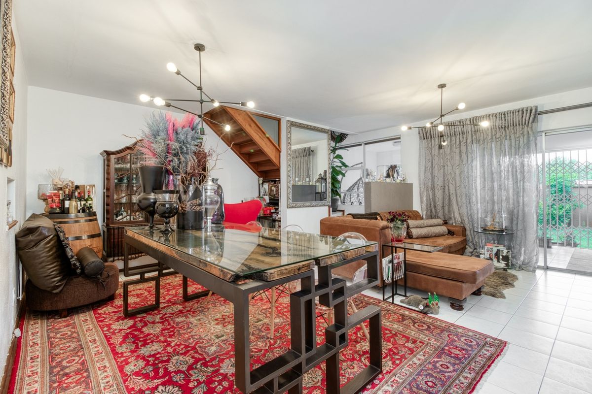 Welcome to this charming enclave nestled on the outskirts of Norscot Koppies. - Photo 4