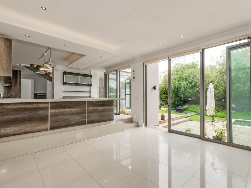 VIEW BY APPOINTMENT - Photo 8