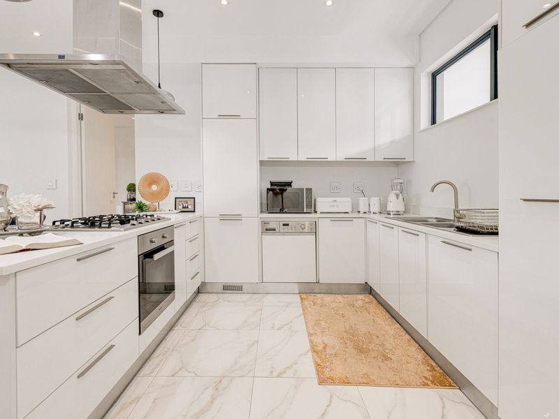 VIEW BY APPOINTMENT - Photo 6