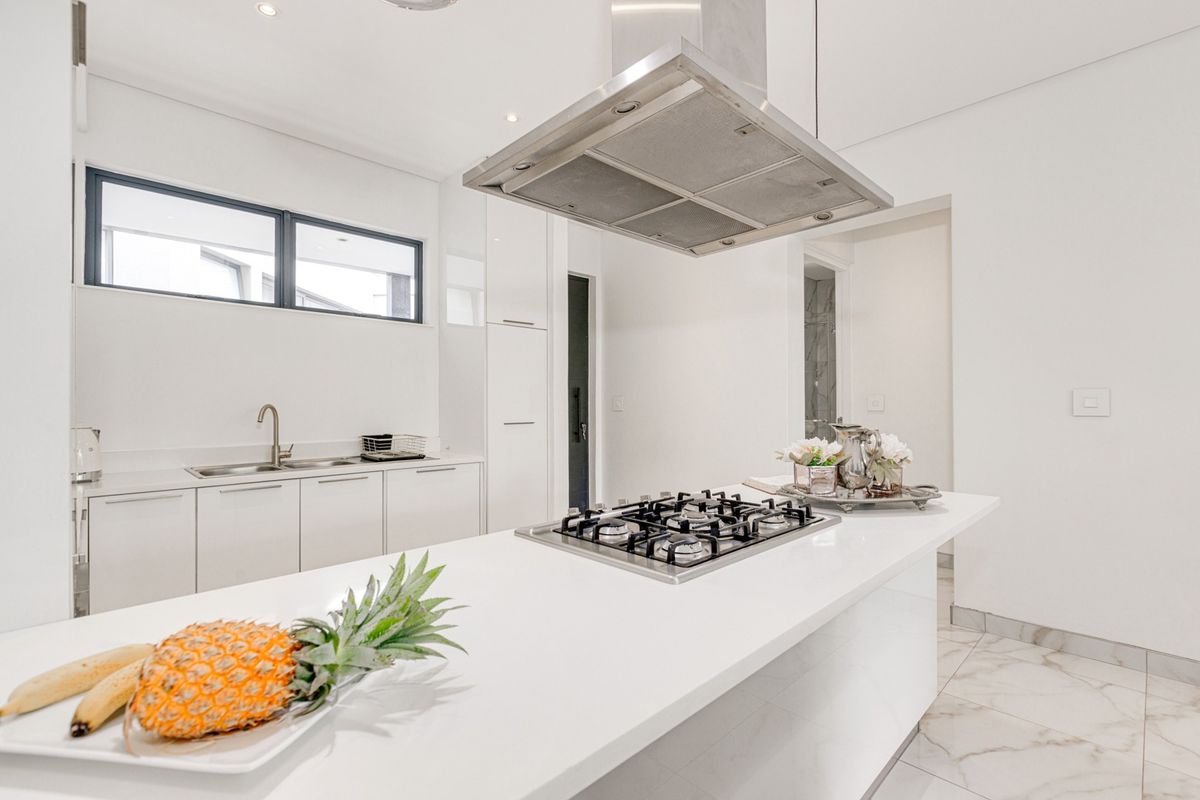 VIEW BY APPOINTMENT - Photo 5