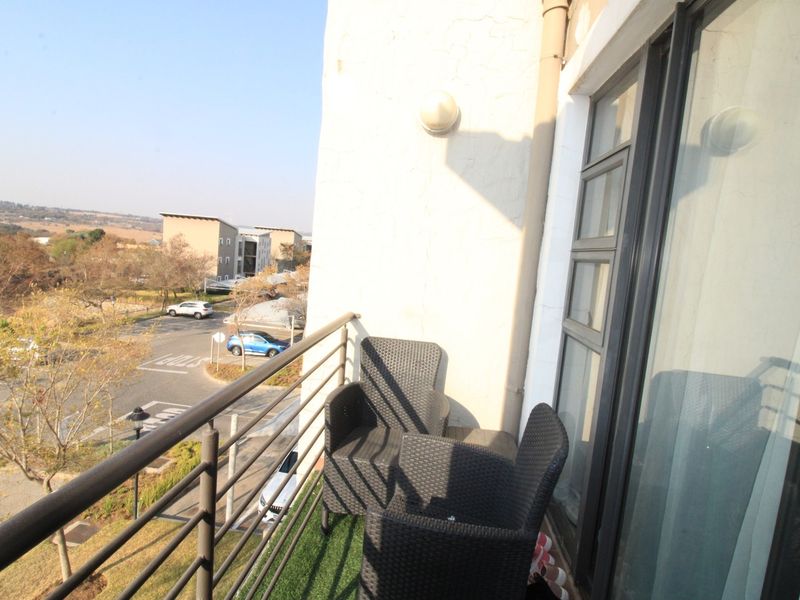 VIEW BY APPOINTMENT - Photo 10