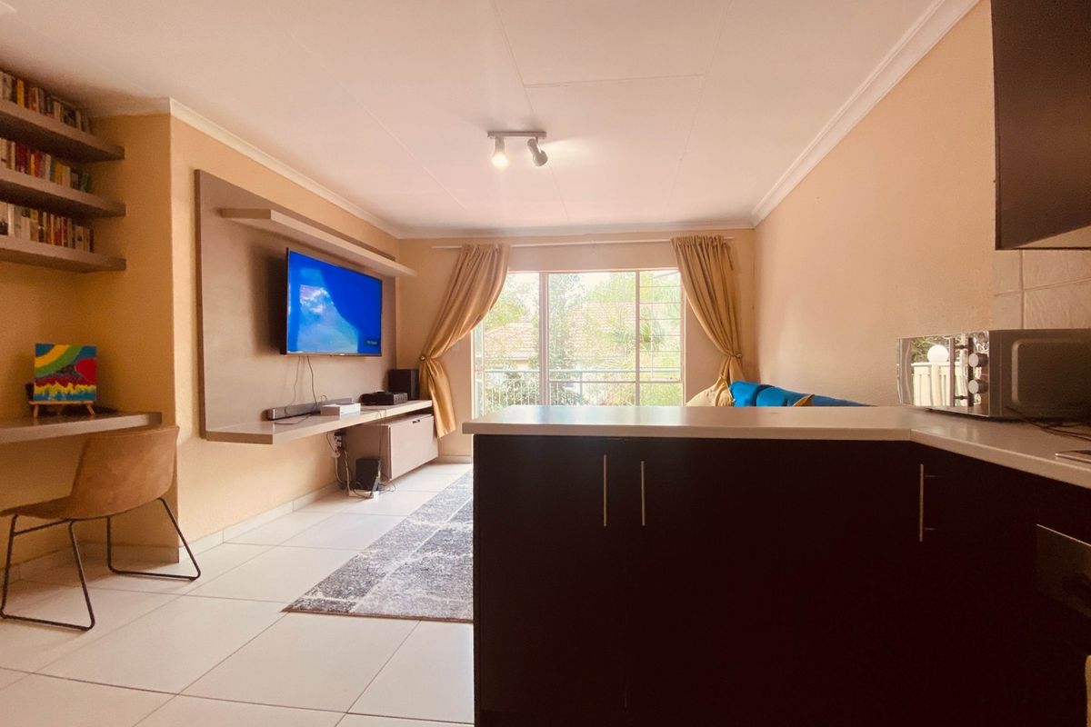 VIEW BY APPOINTMENT - Photo 4