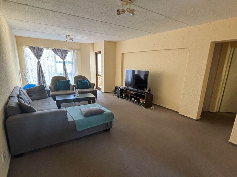 VIEW BY APPOINTMENT - Photo 4