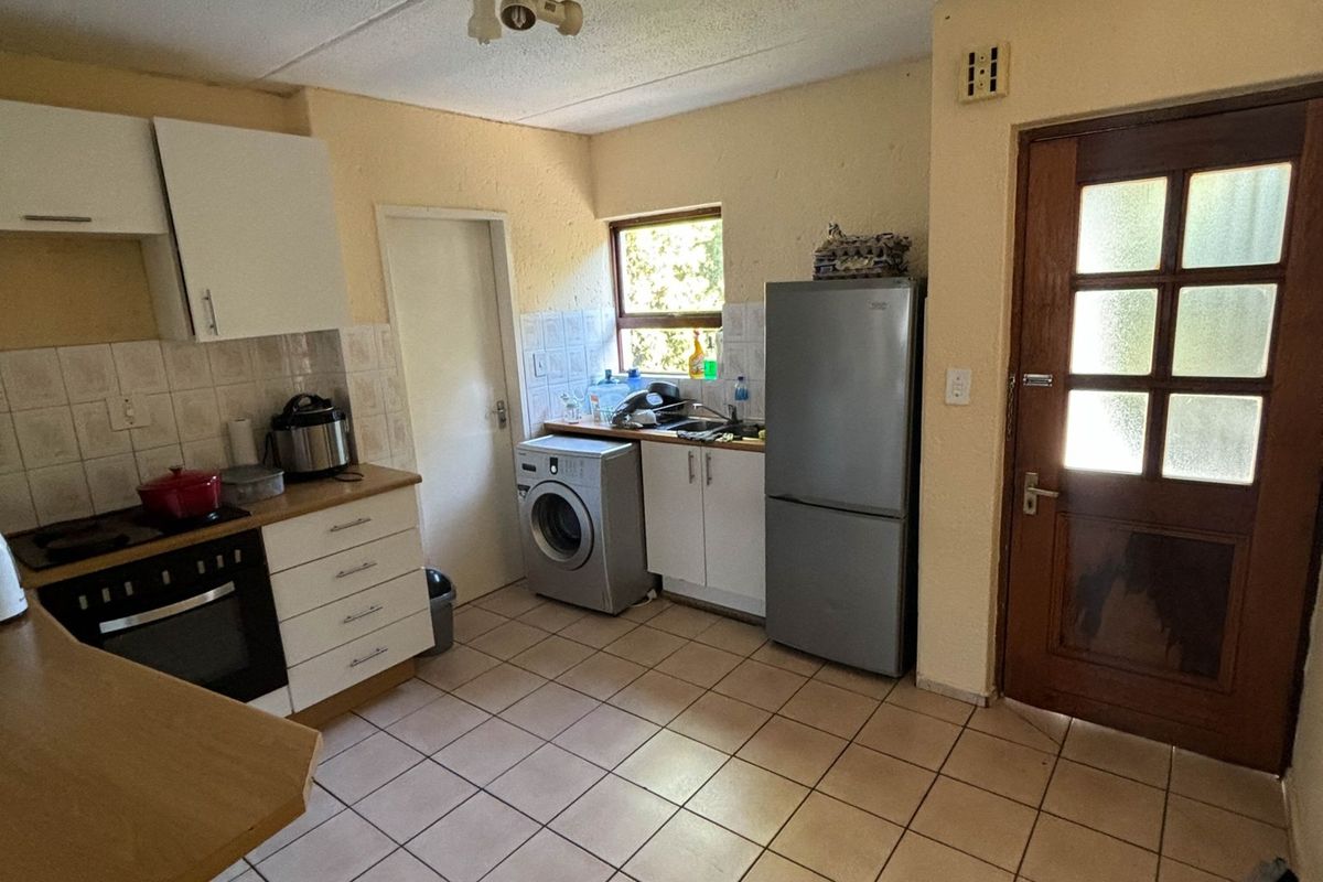 VIEW BY APPOINTMENT - Photo 3