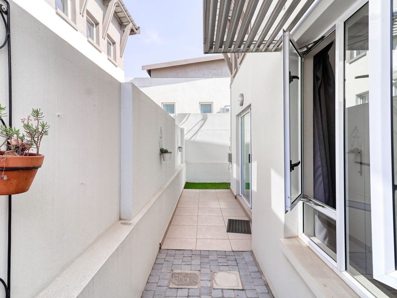 Perfect retirement environment for over 50's - Photo 6