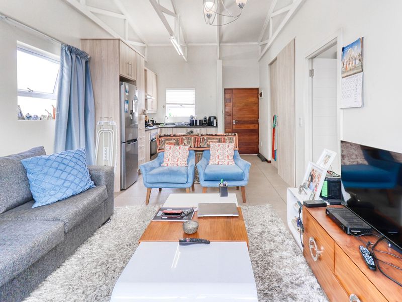 Perfect retirement environment for over 50's - Photo 4