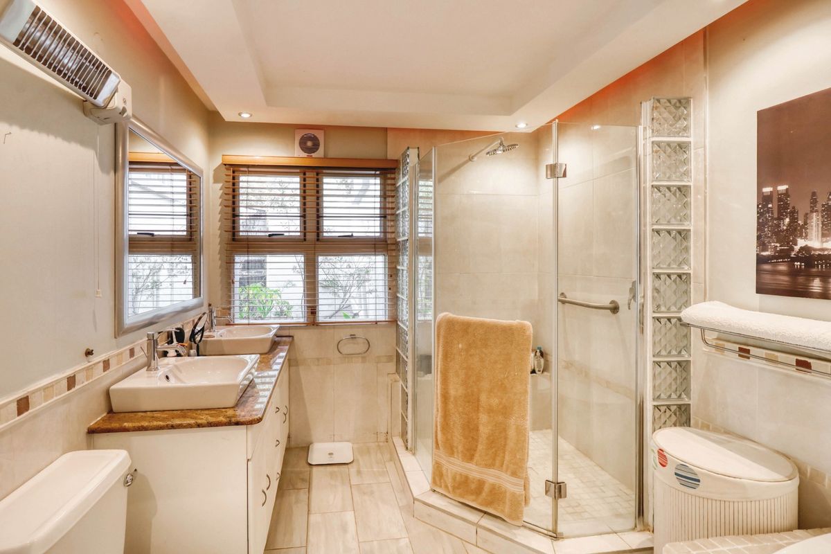 48 Karob Crescent, Fourways Gardens - Photo 4