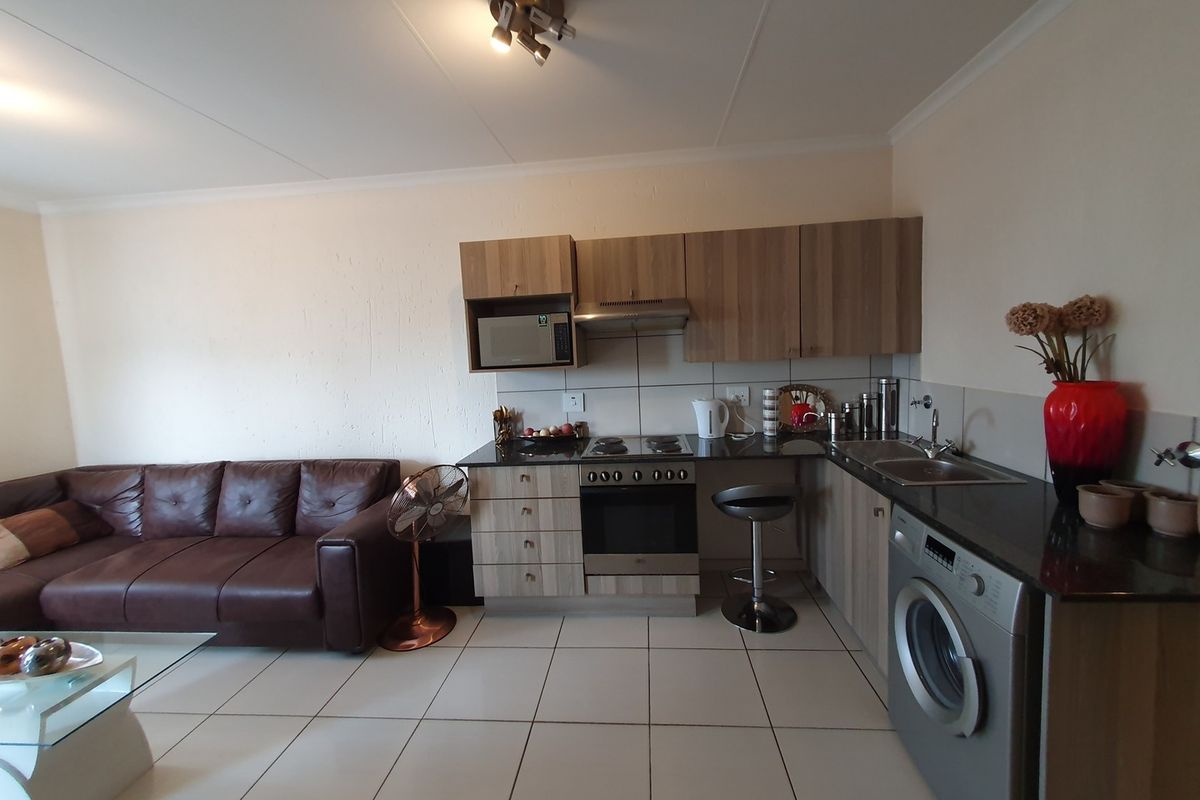 VIEW BY APPOINTMENT - Photo 4