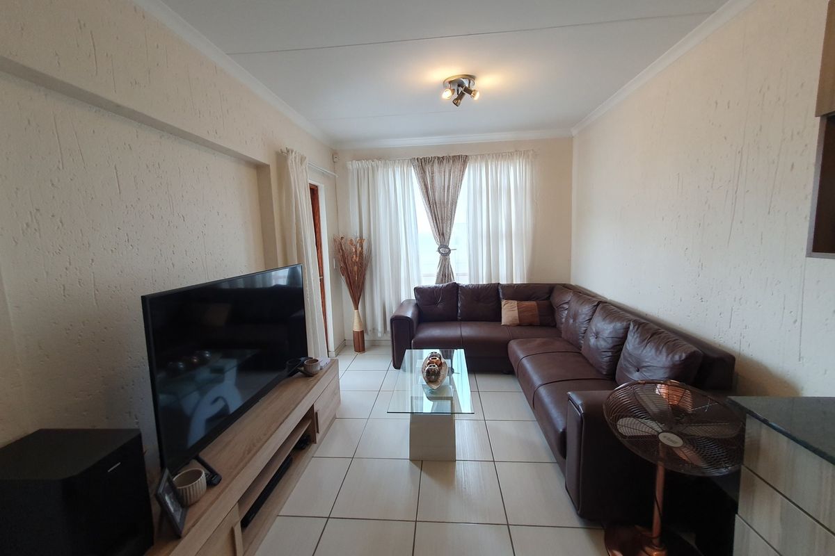 VIEW BY APPOINTMENT - Photo 5