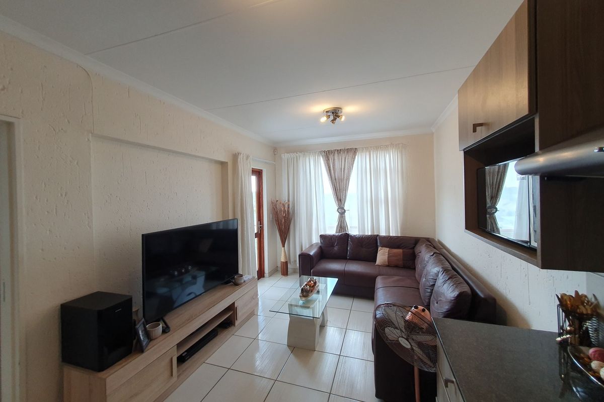 VIEW BY APPOINTMENT - Photo 3