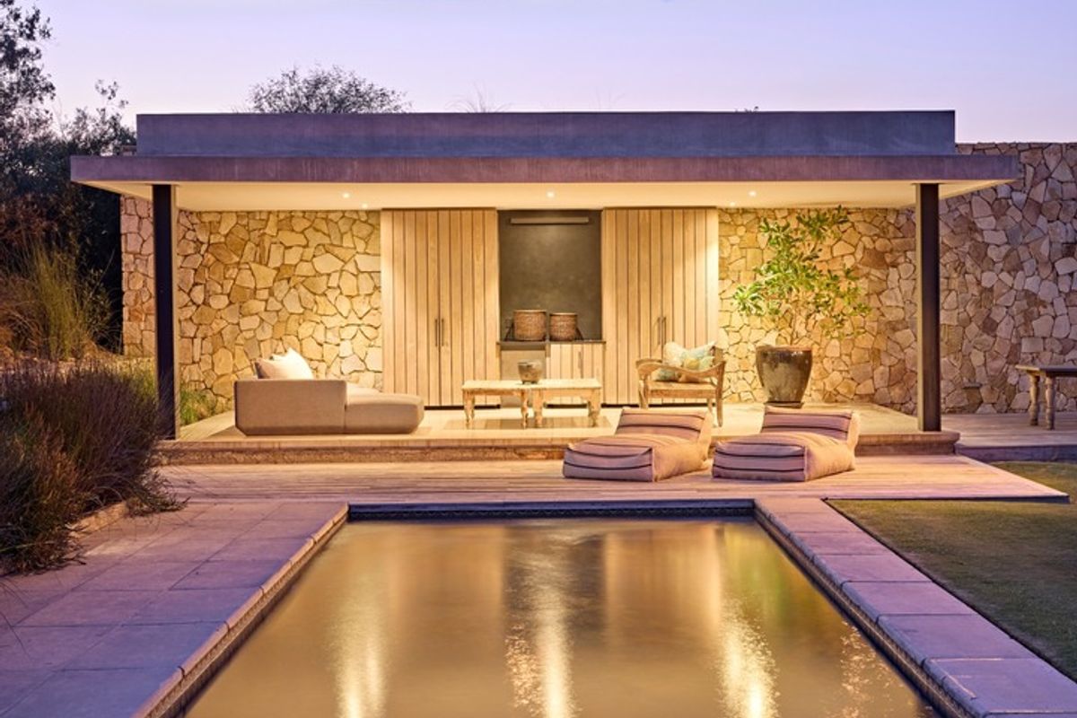 VIEW BY APPOINTMENT - Photo 3