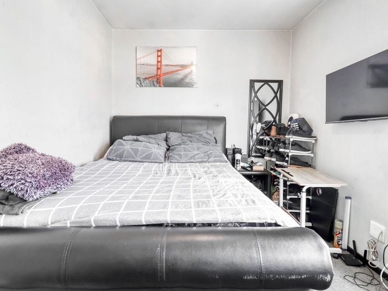 VIEW BY APPOINTMENT - Photo 7