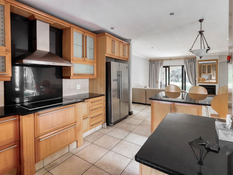 VIEW BY APPOINTMENT - Photo 10