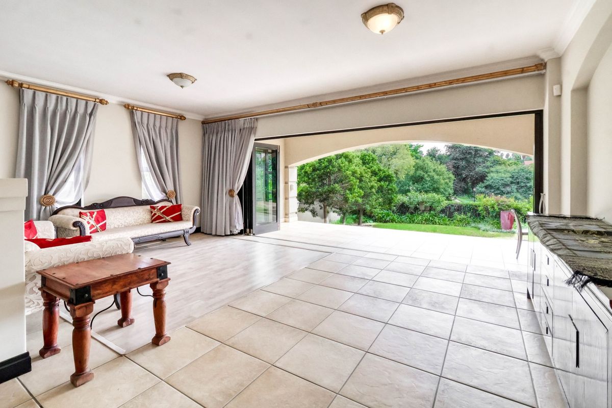 VIEW BY APPOINTMENT - Photo 3