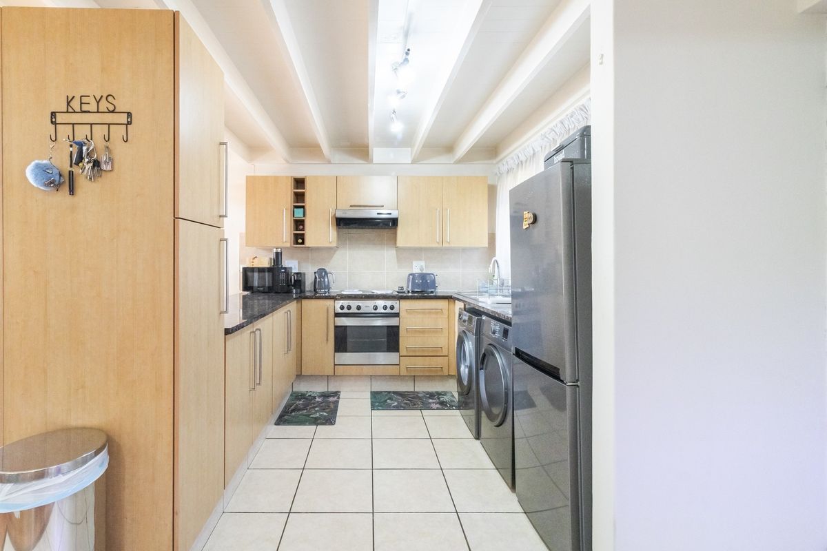 Exclusive Mandate | One of Tinza's Largest Apartments - Photo 3