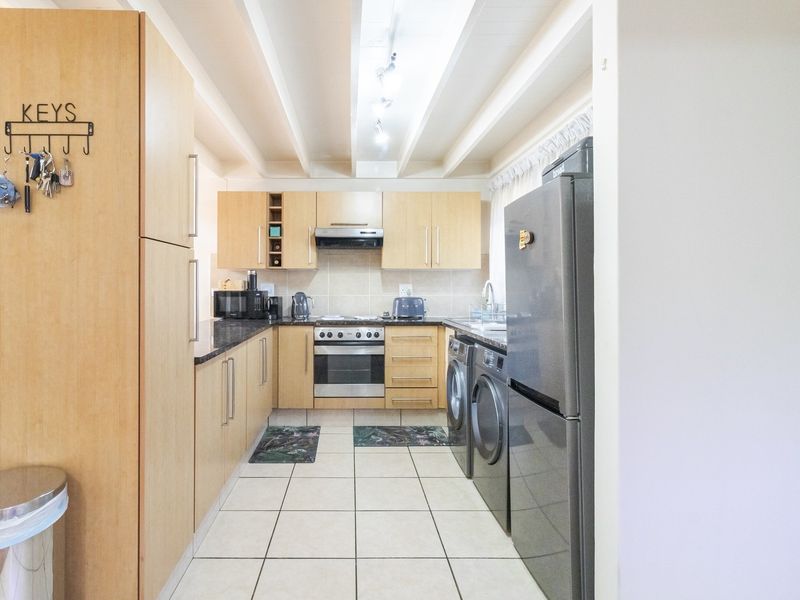 Exclusive Mandate | One of Tinza's Largest Apartments - Photo 3
