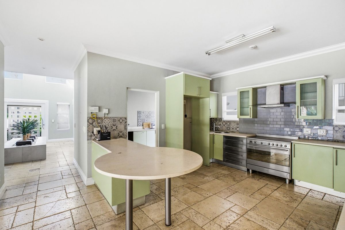 Potential Waiting to Be Unlocked, a home ready for a fresh start - Photo 3