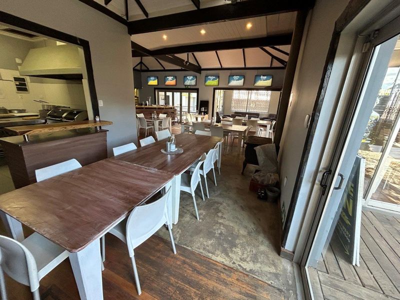 OPERATIONAL CRAFT BREWERY AND PUB WITH FACILITIES FOR LIVE MUSIC, NOW FOR SALE. - Photo 5