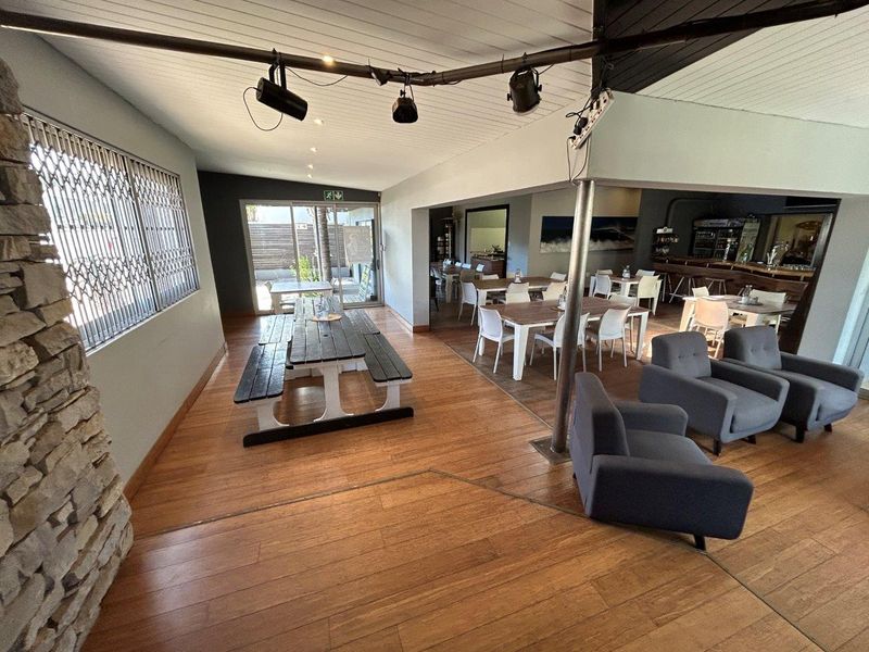 OPERATIONAL CRAFT BREWERY AND PUB WITH FACILITIES FOR LIVE MUSIC, NOW FOR SALE. - Photo 6