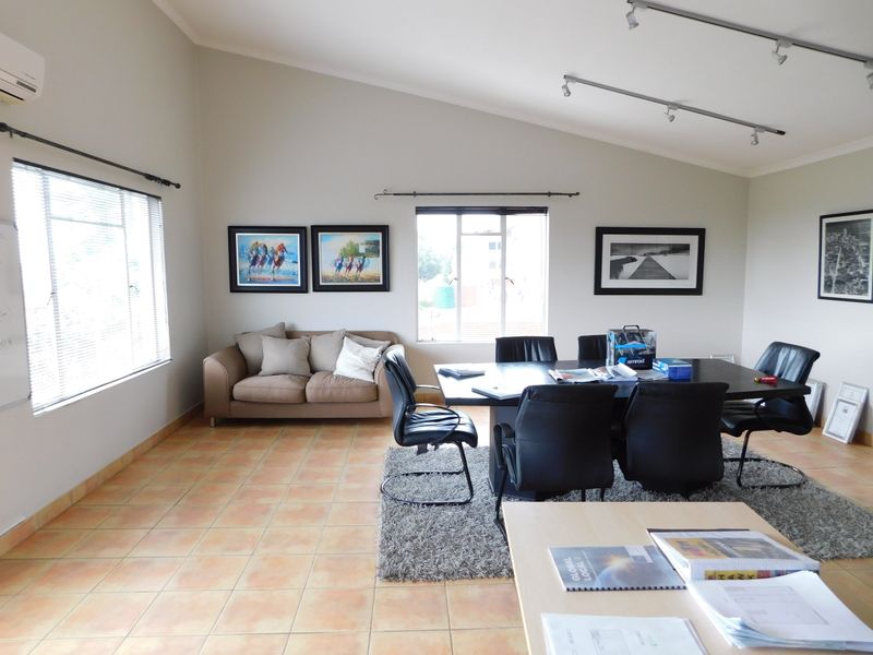 Freestanding Versatile Property With Workshops / Warehouse And Offices In The Randburg Office Node. - Photo 10